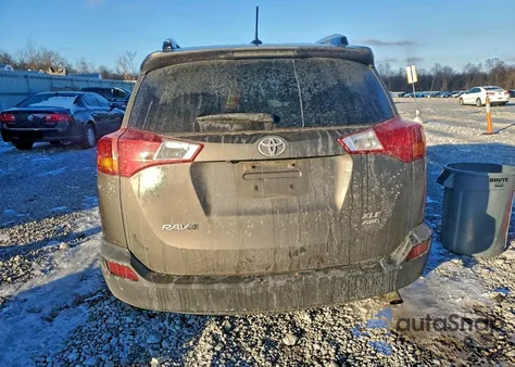 2015 Toyota Rav4 Xle из США, поврежденный, VIN JTMRFREV8FD152656